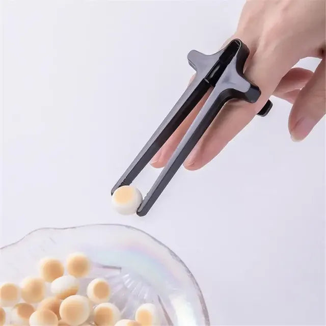 Hands-Free Snack Chopsticks